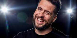 Comediante Maurício Meirelles é atração do CAAMT Cultural deste domingo(30)