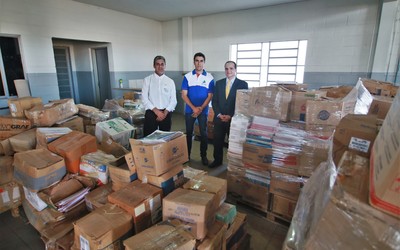 Sistema OAB-MT arrecada cerca de dez toneladas de livros para aquisição de cadeiras de rodas