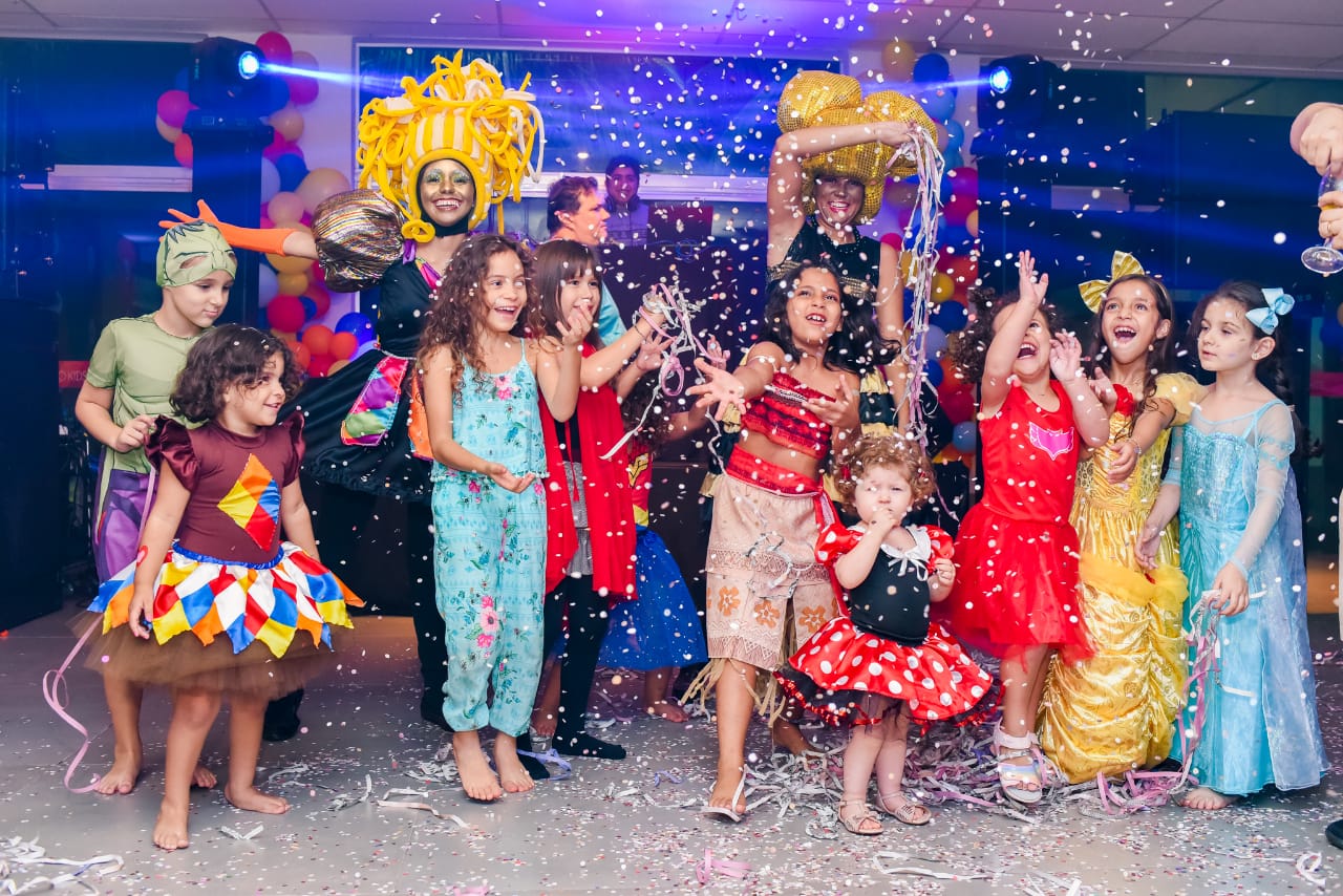 Diversão toma conta da 5ª edição do Carnaval Kids da CAA/MT