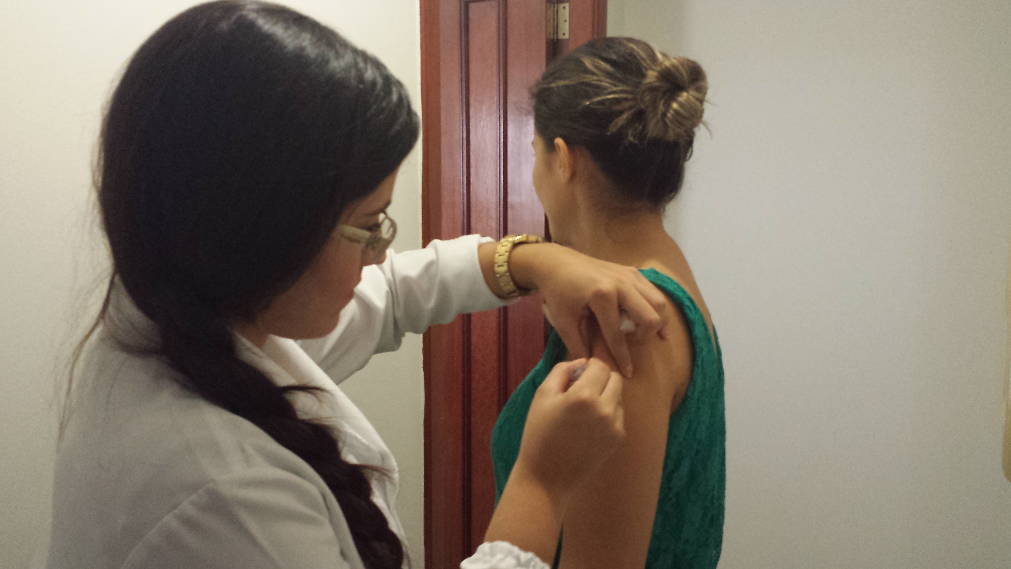 Campanha de vacinação contra H1N1 está prevista para os meses de abril e maio
