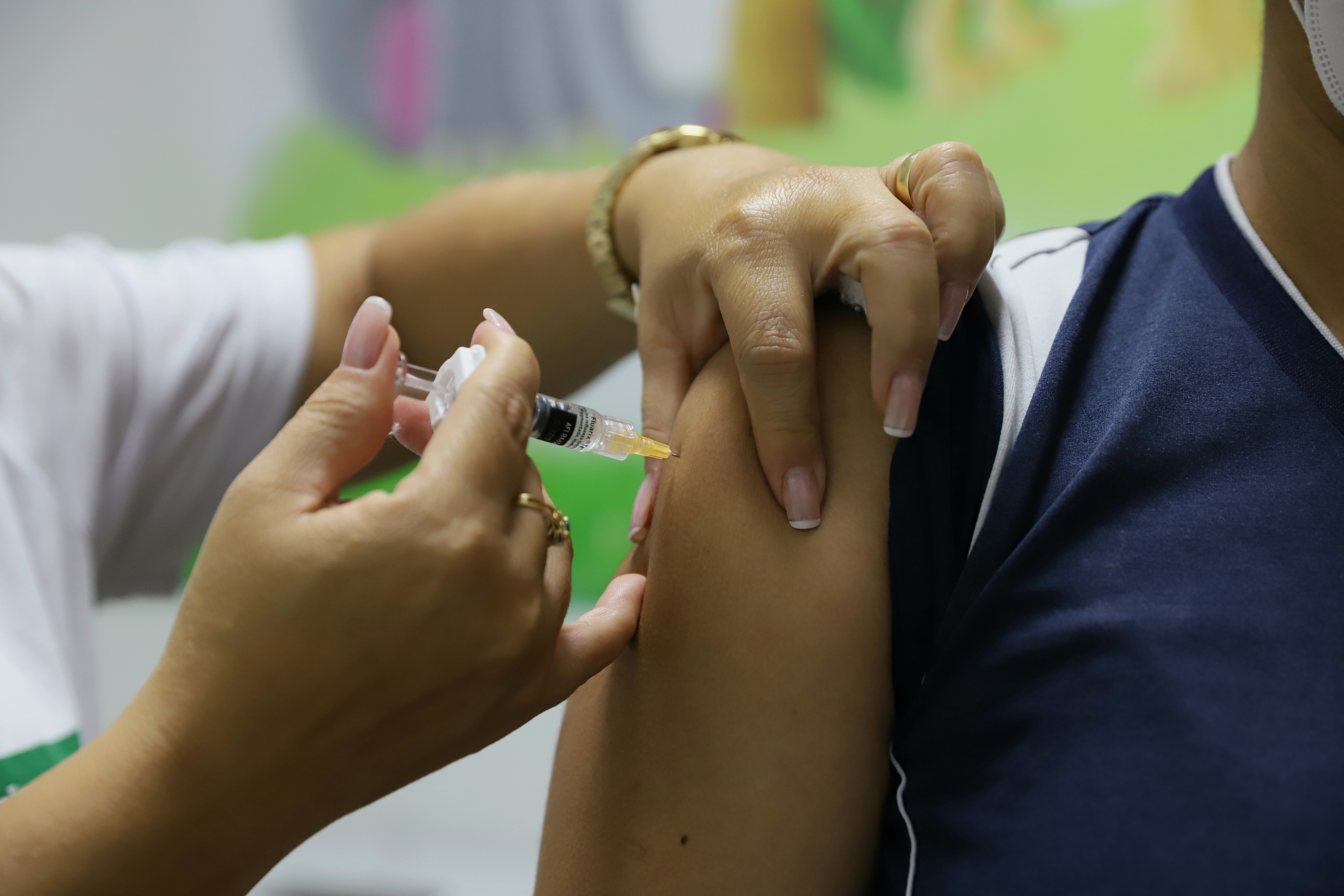 Iniciada vacinação em Cuiabá e em outras 14 cidades